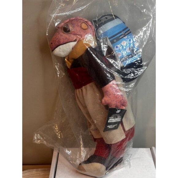 STAR WARS CELEBRATION 2022 The Mandalorian FROG LADY Plush Exclusive Original - Picture 3 of 7